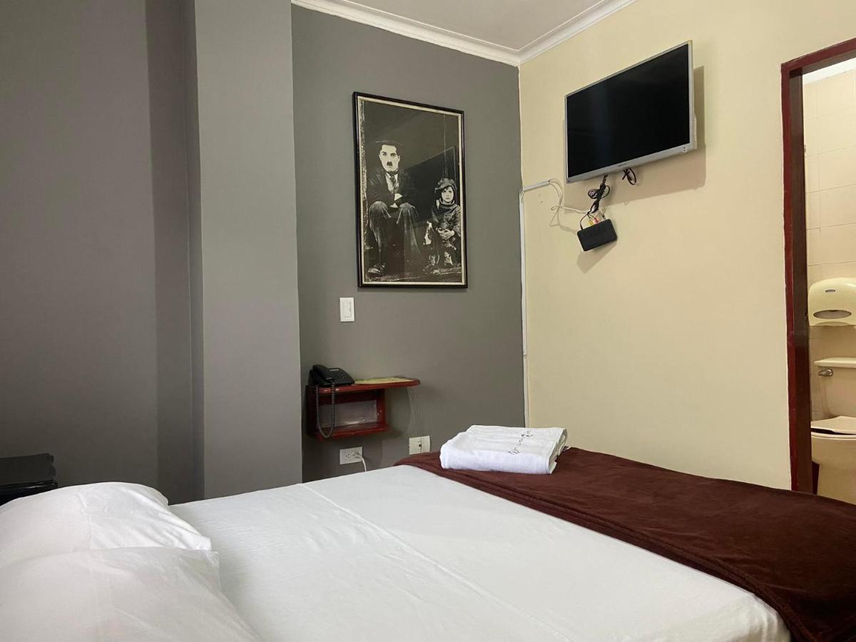Hotel Caldas Plaza Екстериор снимка