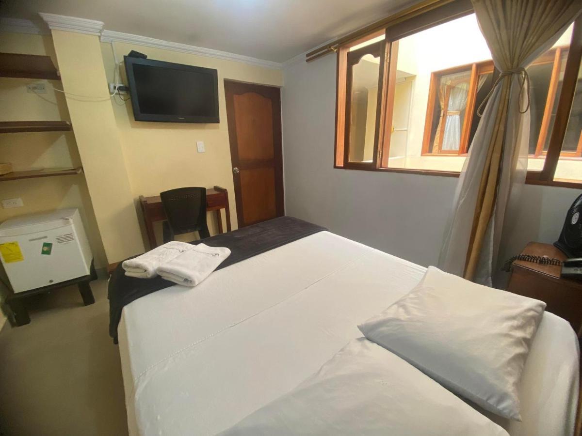Hotel Caldas Plaza Екстериор снимка